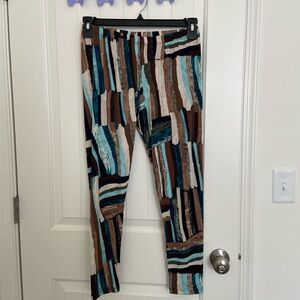 NWOT LBISSE women’s abstract brown tan‎ blue soft and smooth leggings large